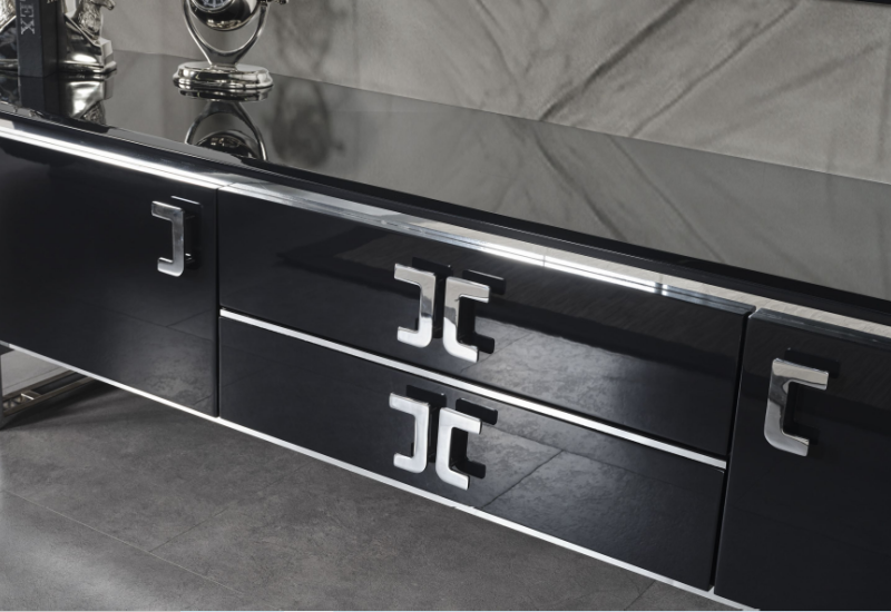 TESLA SİYAH YEMEK ODASI